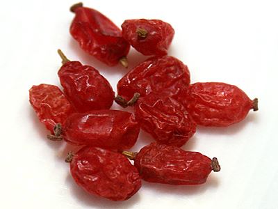 Getrocknete Berberitzenbeeren